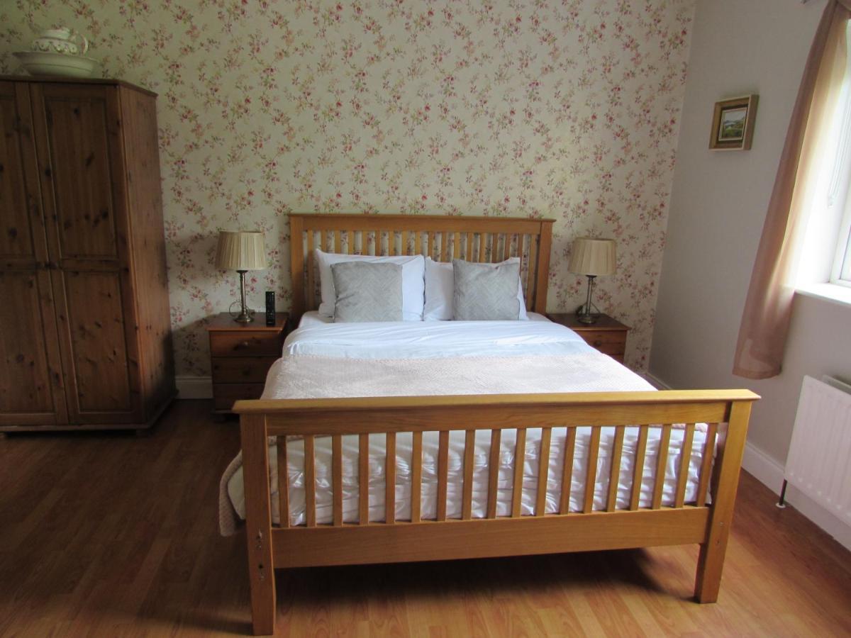 Dungimmon House Hotel Баликонъл Екстериор снимка