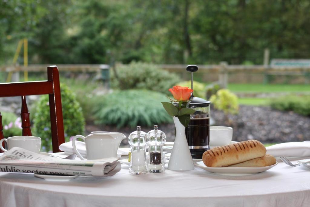 Dungimmon House Hotel Баликонъл Екстериор снимка